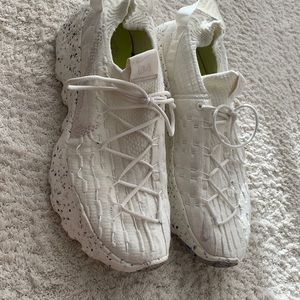 Nike Space Hippie 04
Men's Shoes